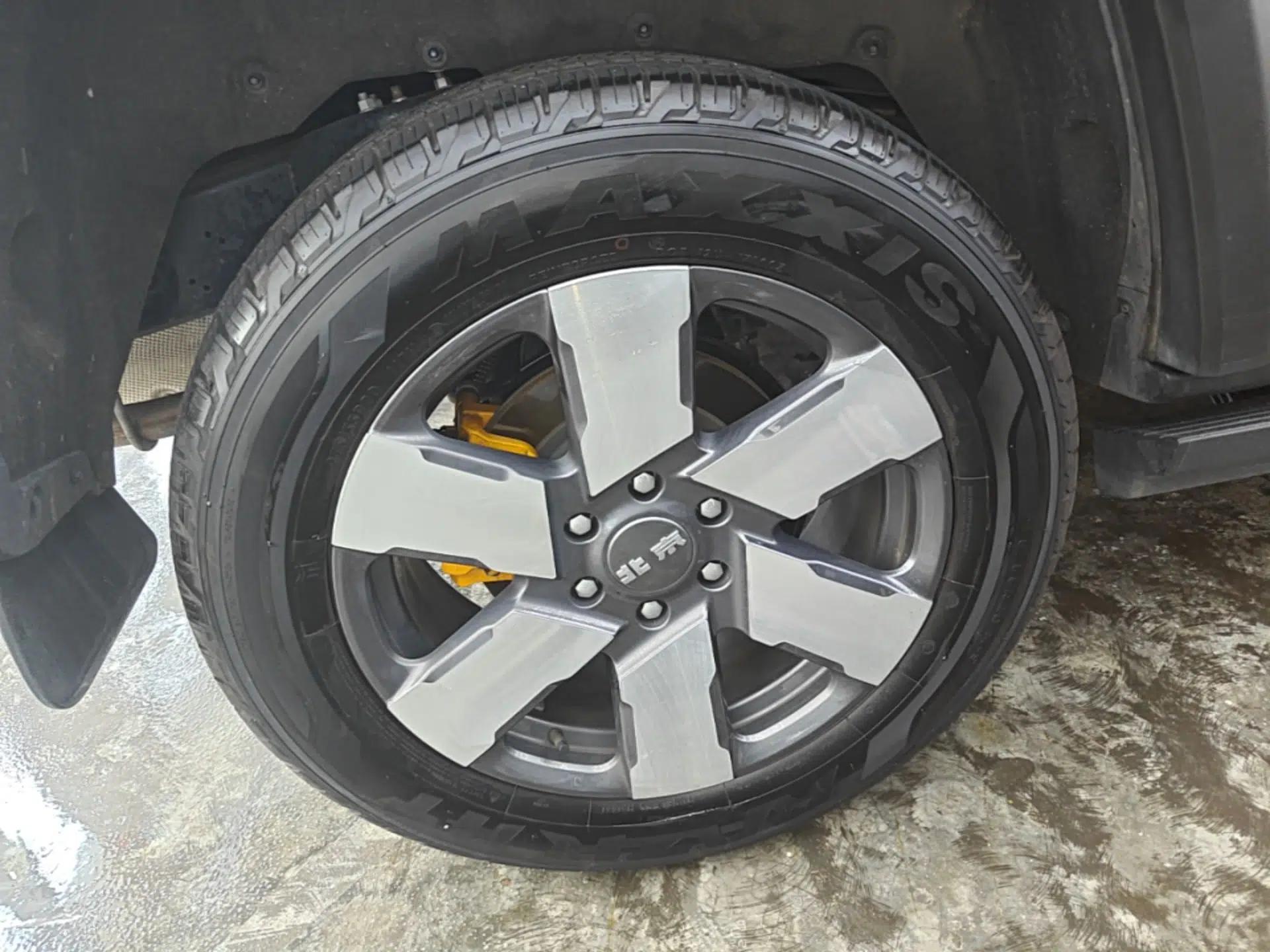 BAIC Off-Road BJ40 Electric Drive 2025 Advanced Edition — миниатюра 11