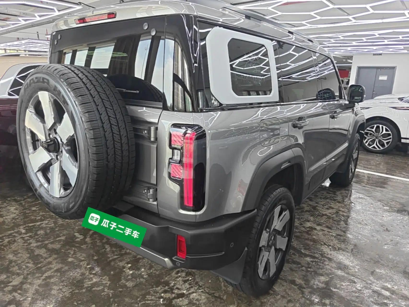 BAIC Off-Road BJ40 Electric Drive 2025 Advanced Edition — миниатюра 6