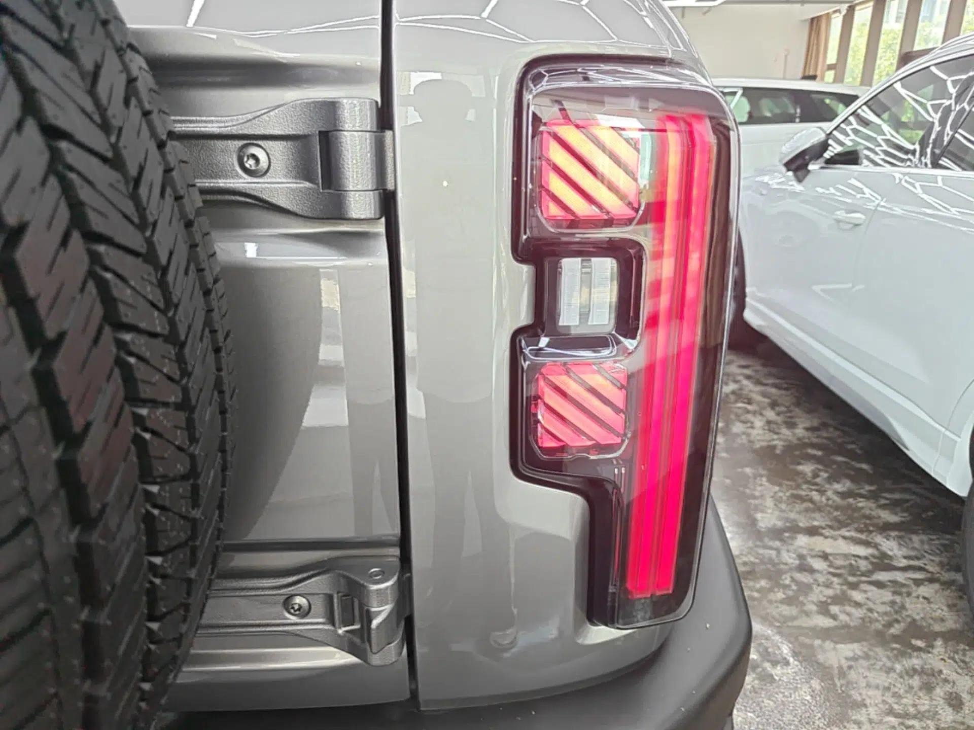 BAIC Off-Road BJ40 Electric Drive 2025 Advanced Edition — миниатюра 9