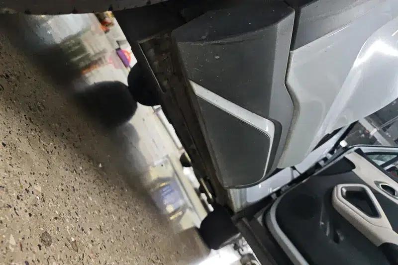 Yuan UP 2025 Smart Driving Edition 401KM Vitality Edition — миниатюра 10