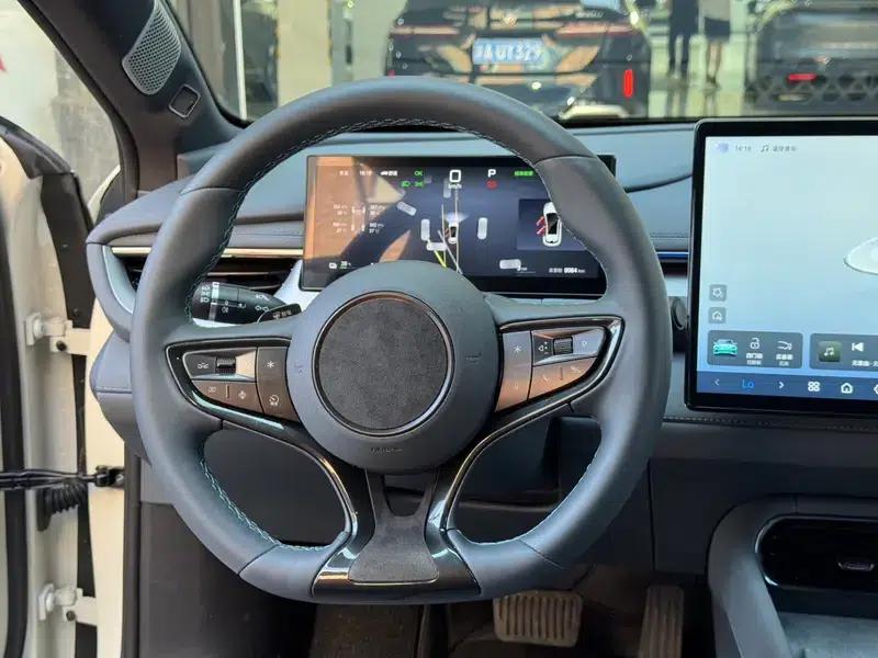Seal 06GT 2025 Smart Drive Edition 505 2WD Wave Plus Edition — миниатюра 16