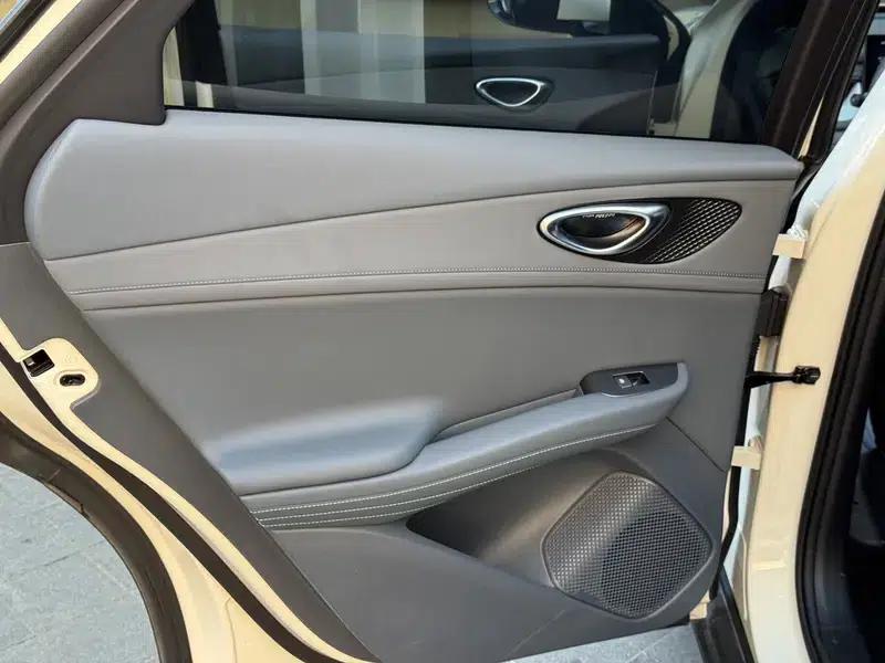 Seal 06GT 2025 Smart Drive Edition 505 2WD Wave Plus Edition — миниатюра 10
