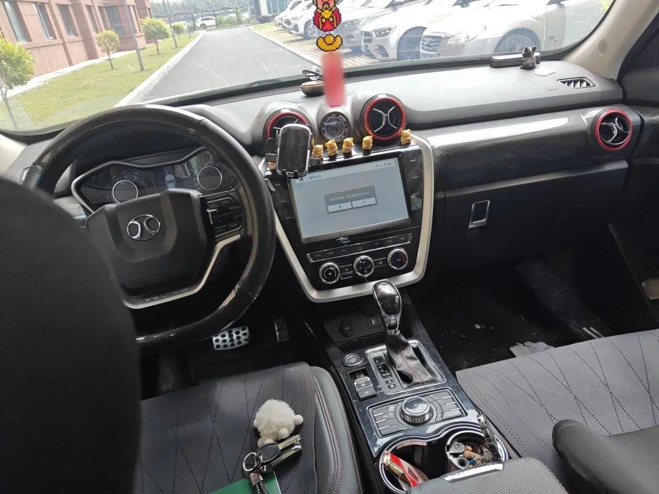 BAIC Off-Road BJ20 2016 1.5T CVT Luxury Model — миниатюра 9