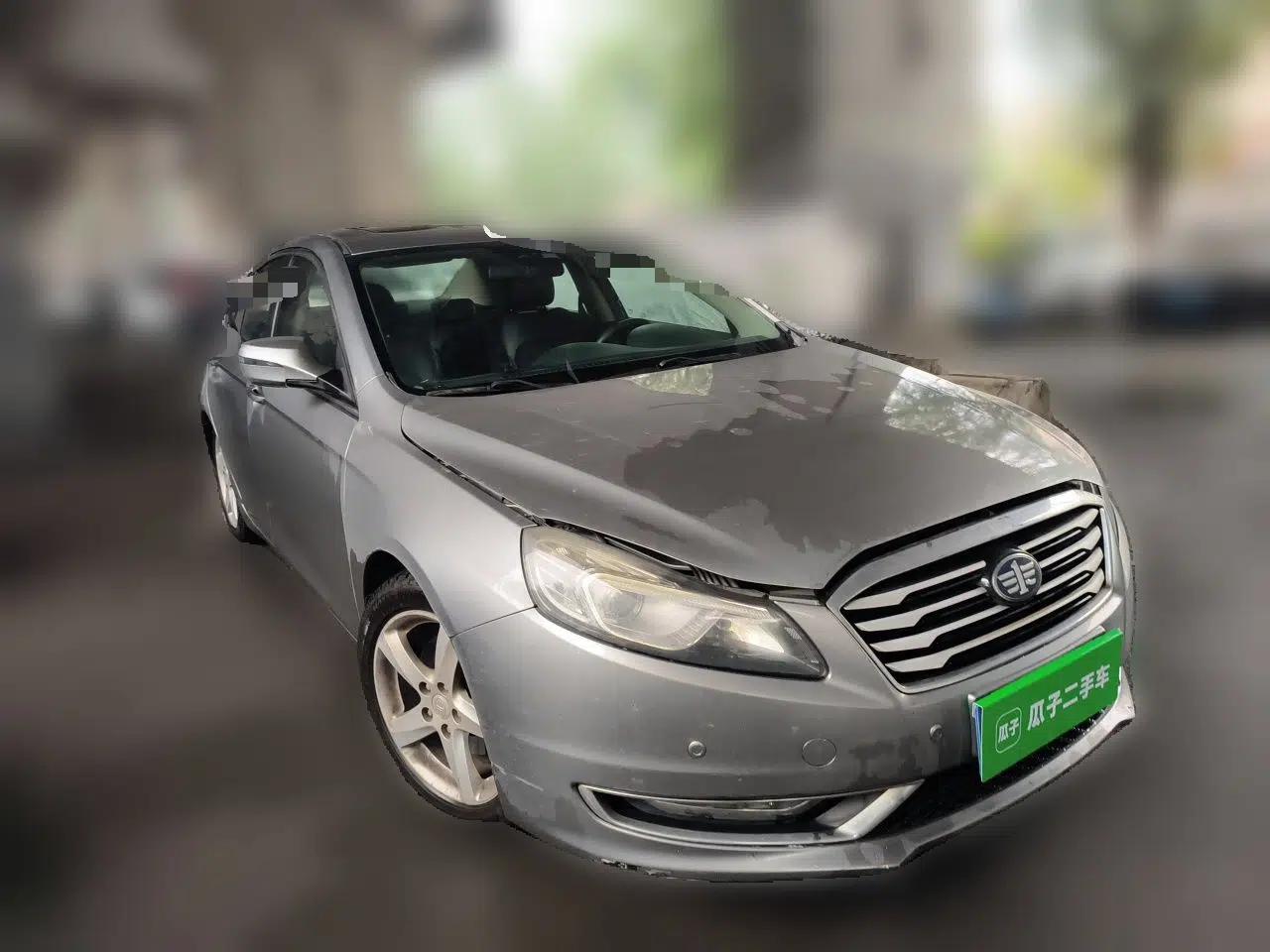 Bestune B70 2014 2.0L automatic luxury version — миниатюра 3