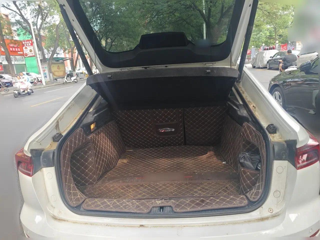 Bestune B70 2023 Third Generation 1.5T Automatic Enjoyment Version — миниатюра 19