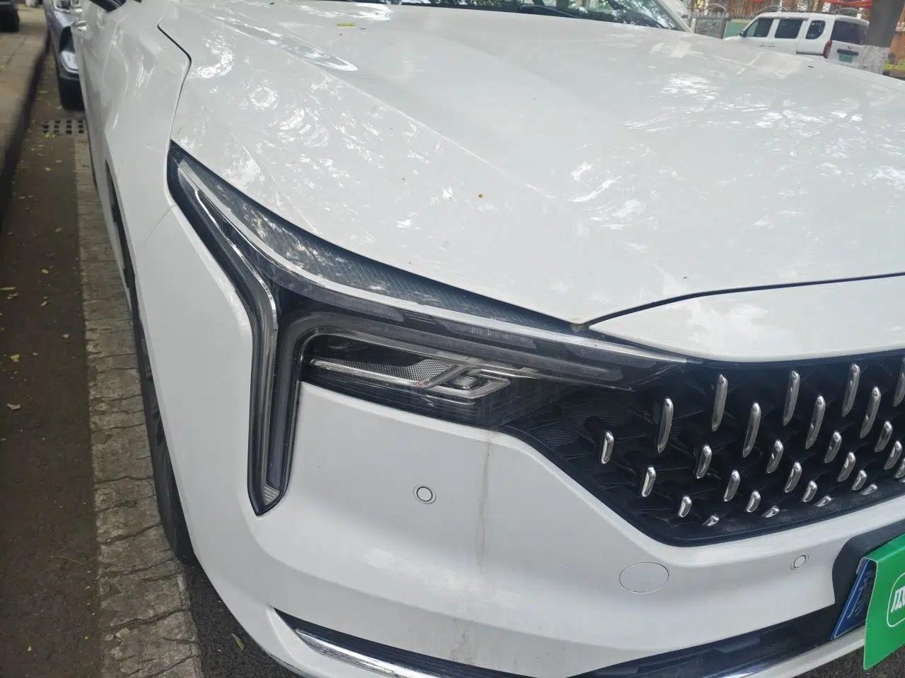 Bestune B70 2023 Third Generation 1.5T Automatic Enjoyment Version — миниатюра 7