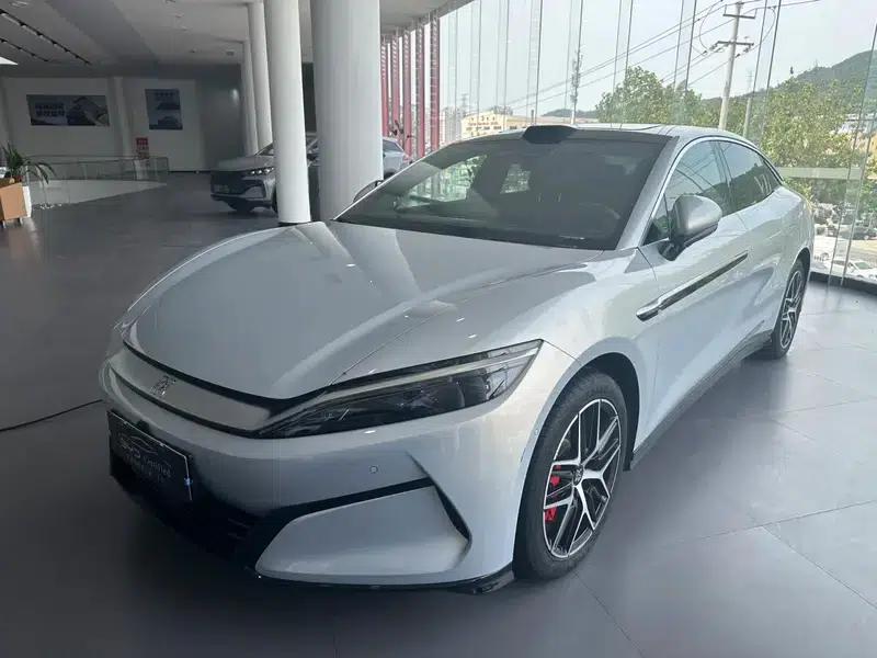 Han L EV 2025 Model 601KM Four-Wheel Drive LiDAR Flagship Edition — миниатюра 1