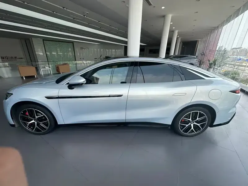 Han L EV 2025 Model 601KM Four-Wheel Drive LiDAR Flagship Edition — миниатюра 3