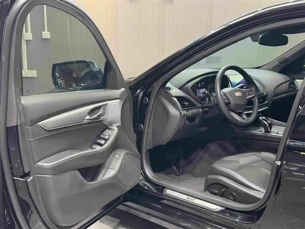 2021 Cadillac CT5 Facelift 28T Luxury — миниатюра 4