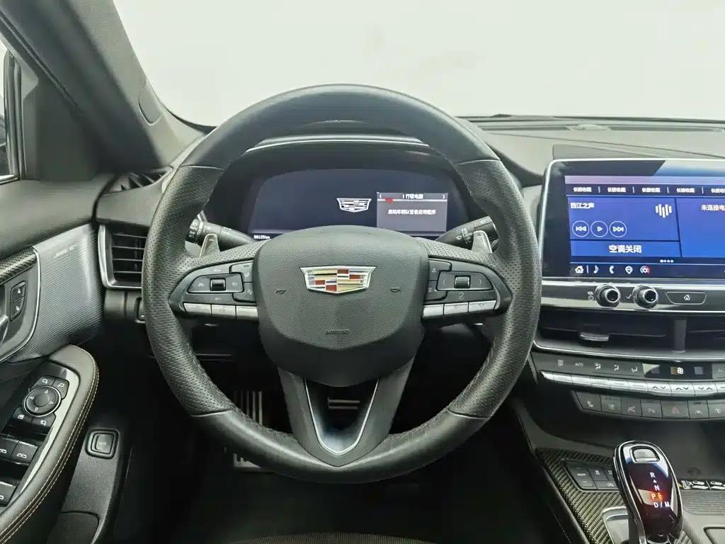 Cadillac CT5 2021 28T Platinum Sport — миниатюра 11