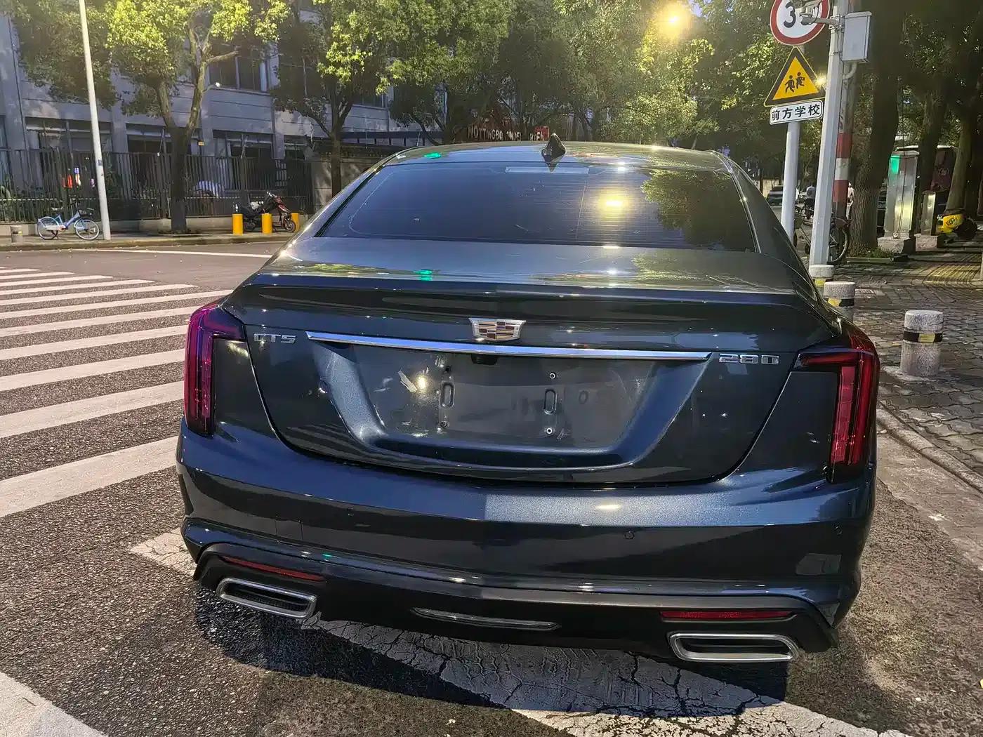 2022 Cadillac CT5 28T Luxury — миниатюра 14