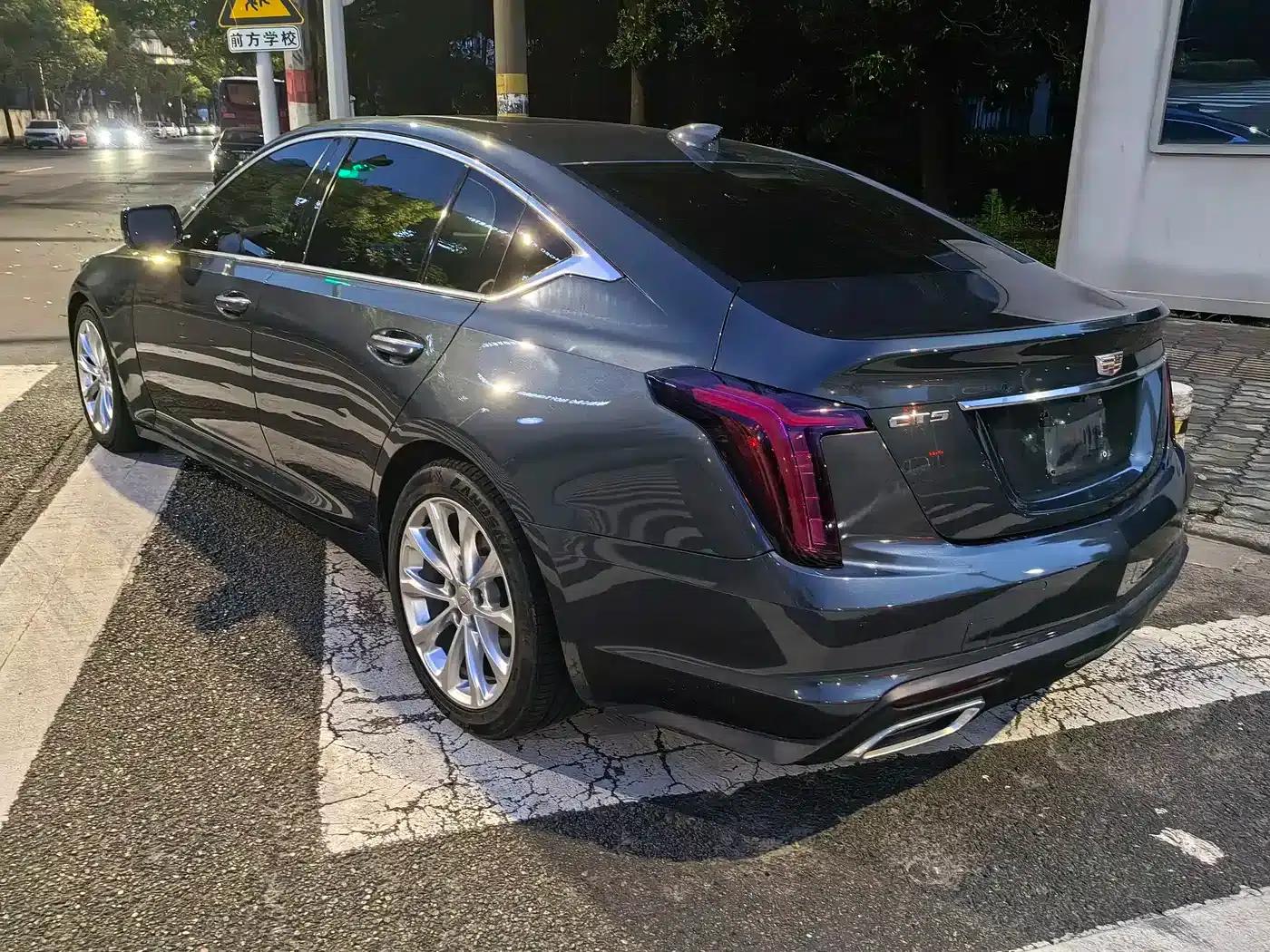 2022 Cadillac CT5 28T Luxury — миниатюра 15