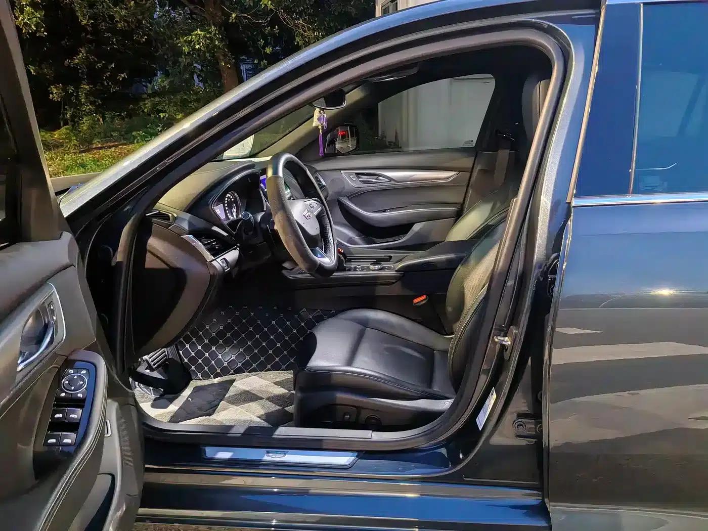 2022 Cadillac CT5 28T Luxury — миниатюра 7