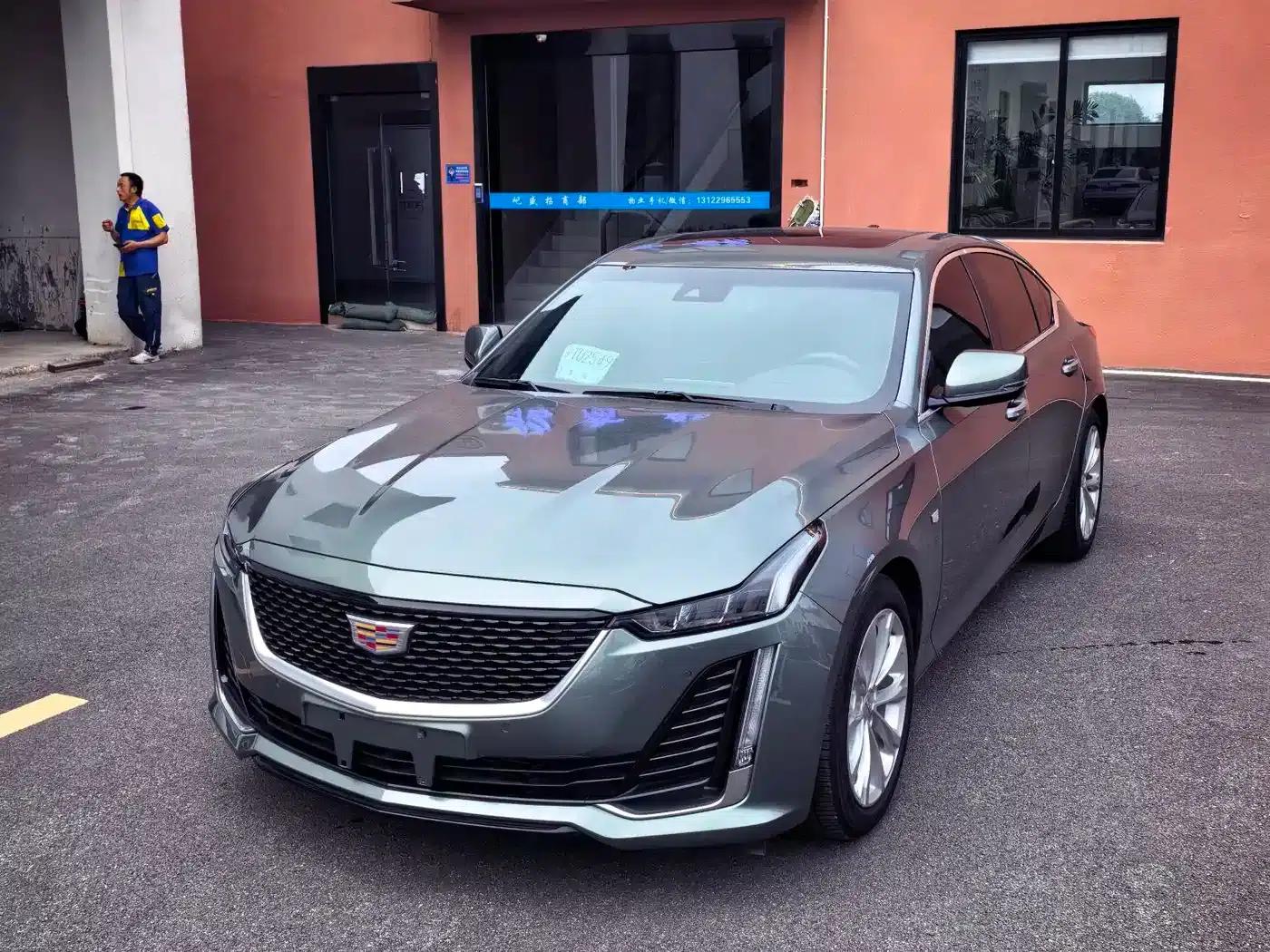 2022 Cadillac CT5 28T Luxury — миниатюра 1