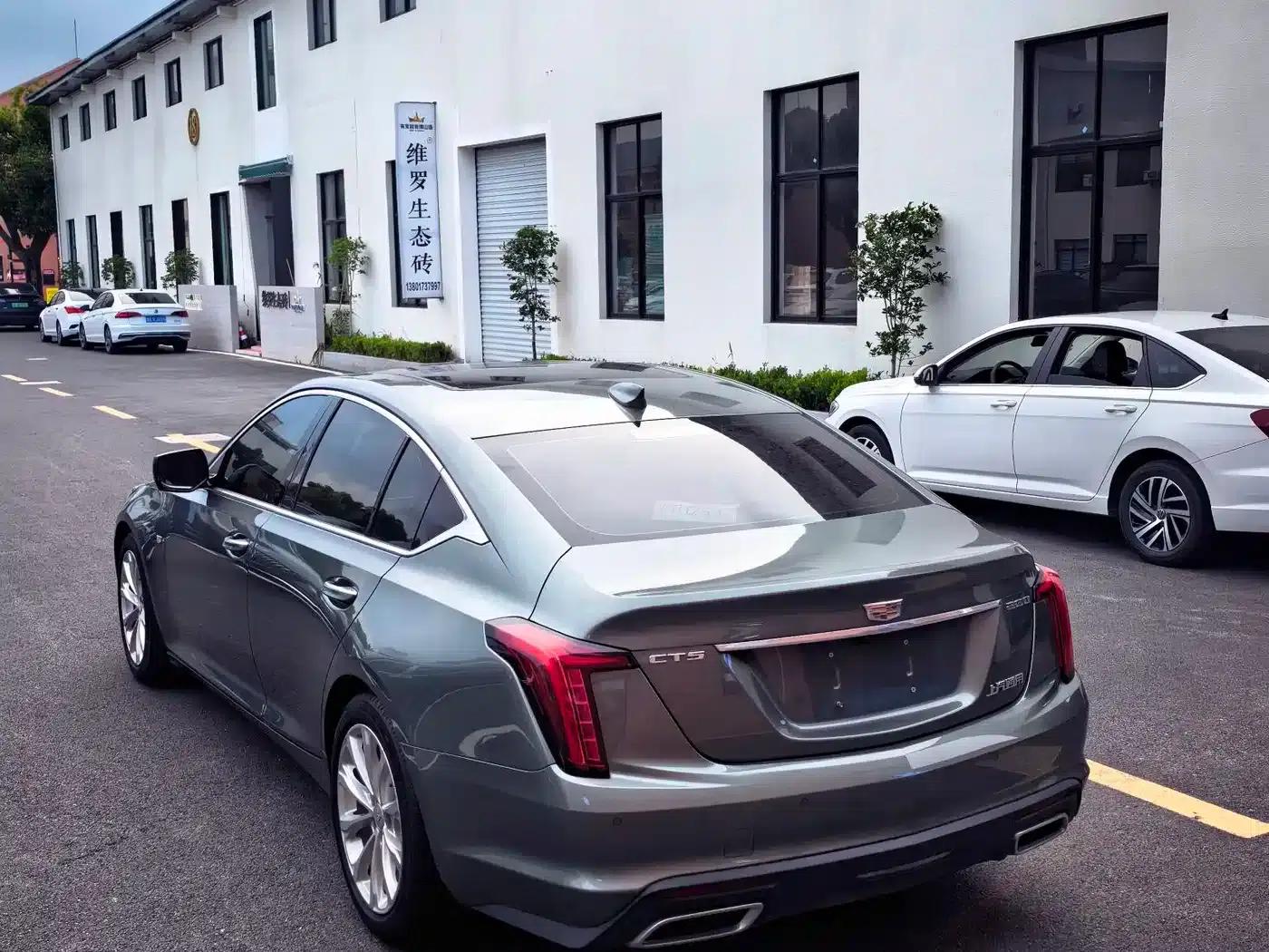 2022 Cadillac CT5 28T Luxury — миниатюра 8