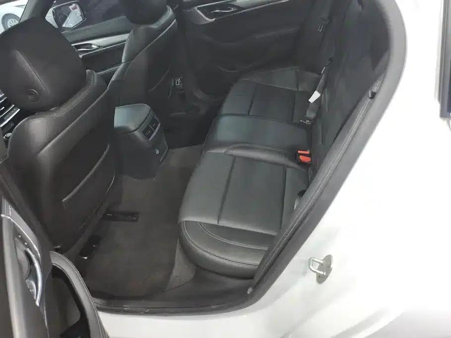 2021 Cadillac CT5 28T Luxury — миниатюра 11
