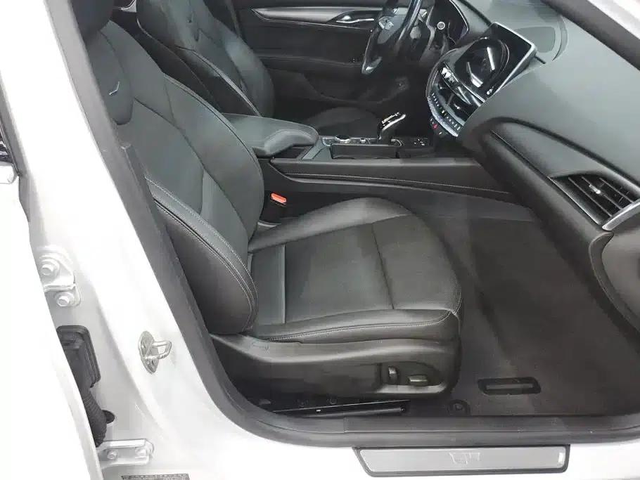 2021 Cadillac CT5 28T Luxury — миниатюра 8