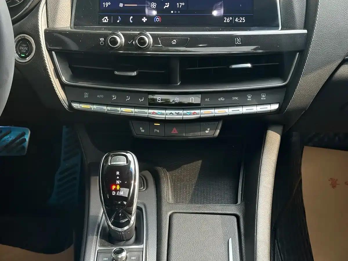 2020 Cadillac CT5 28T Luxury — миниатюра 19
