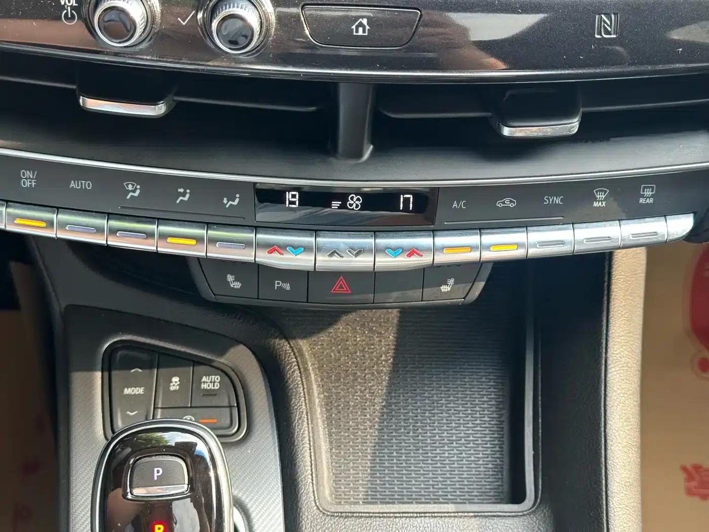 2020 Cadillac CT5 28T Luxury — миниатюра 23