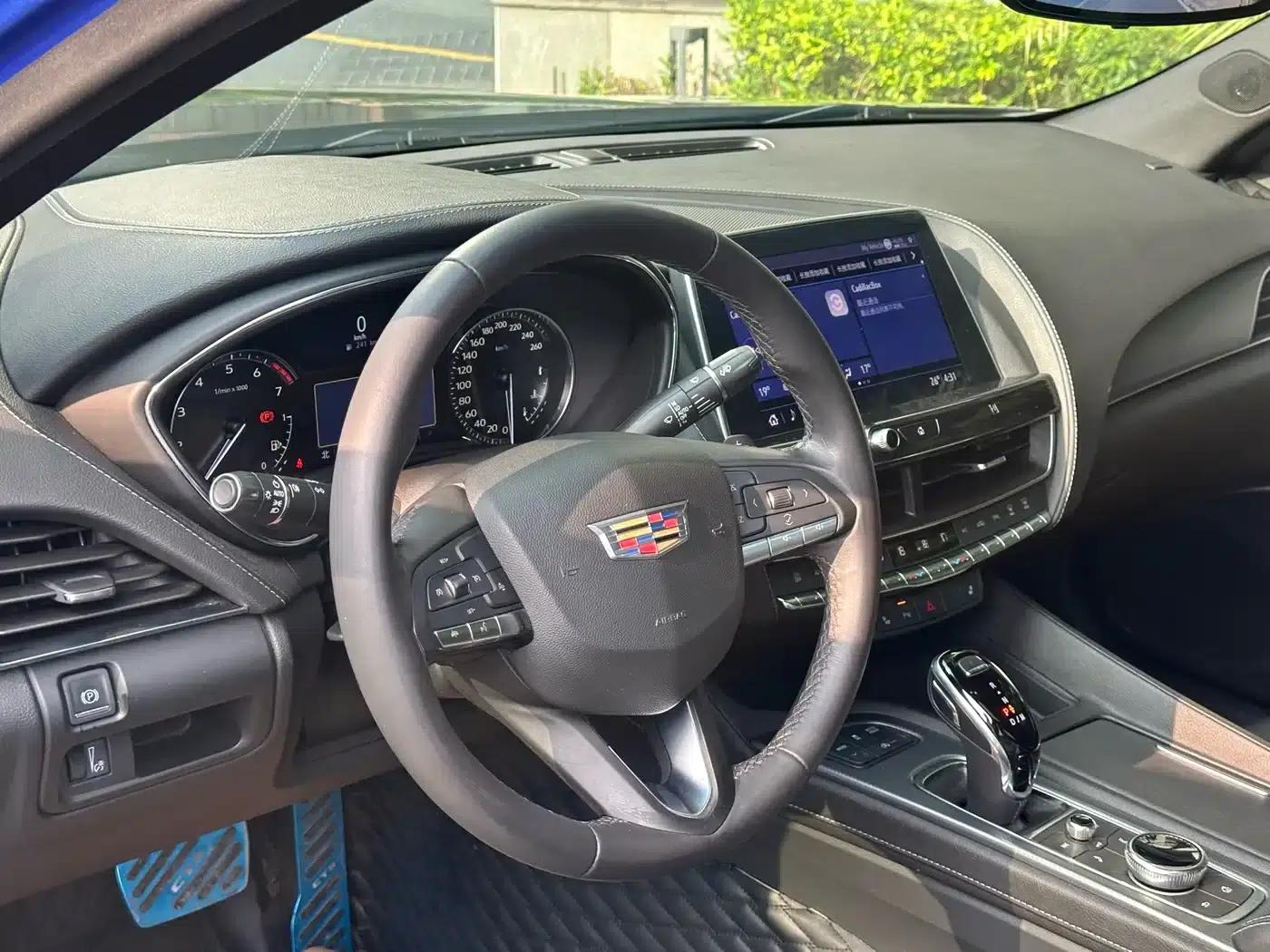 2020 Cadillac CT5 28T Luxury — миниатюра 24