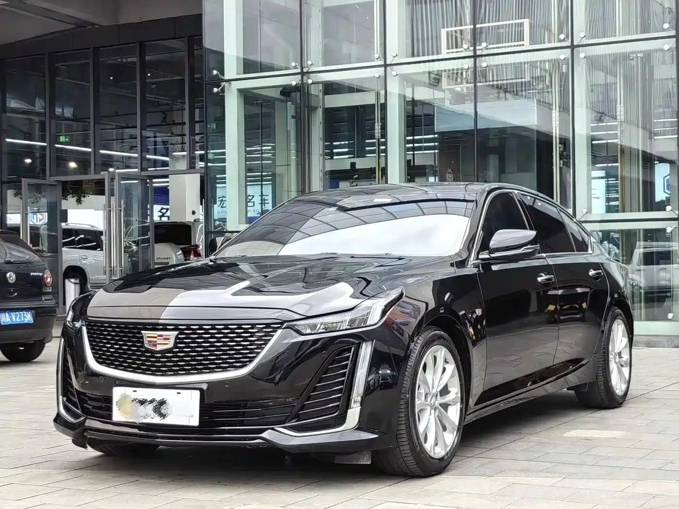 2022 Cadillac CT5 28T Luxury — миниатюра 1