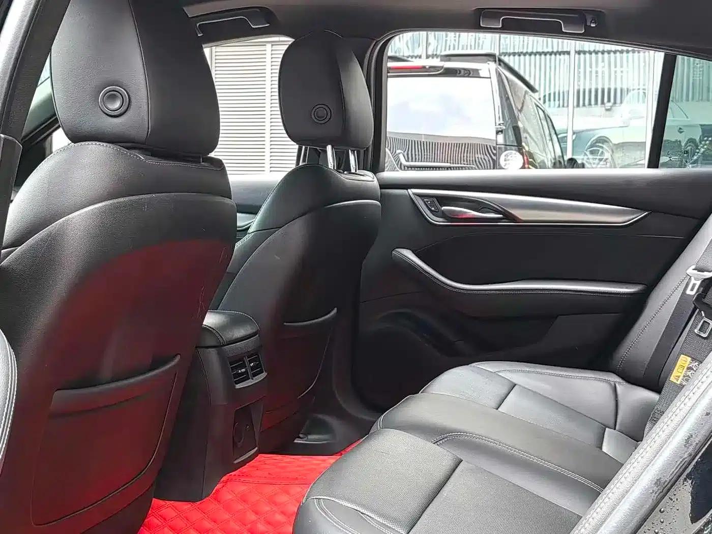 2022 Cadillac CT5 28T Luxury — миниатюра 11