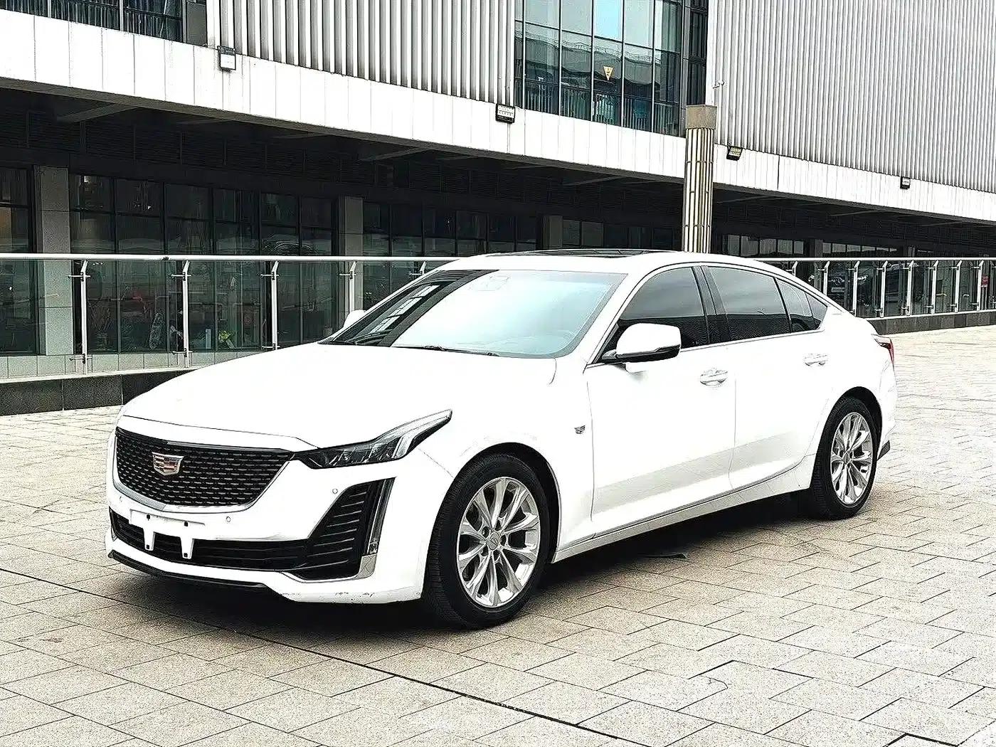 2020 Cadillac CT5 28T Luxury — миниатюра 1