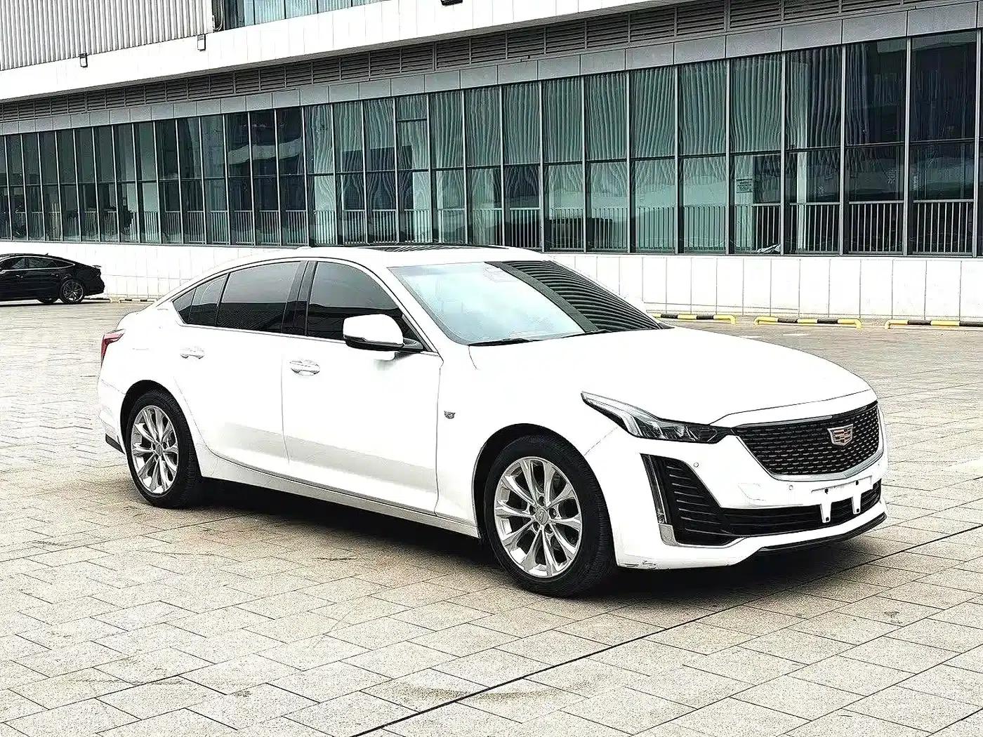 2020 Cadillac CT5 28T Luxury — миниатюра 3