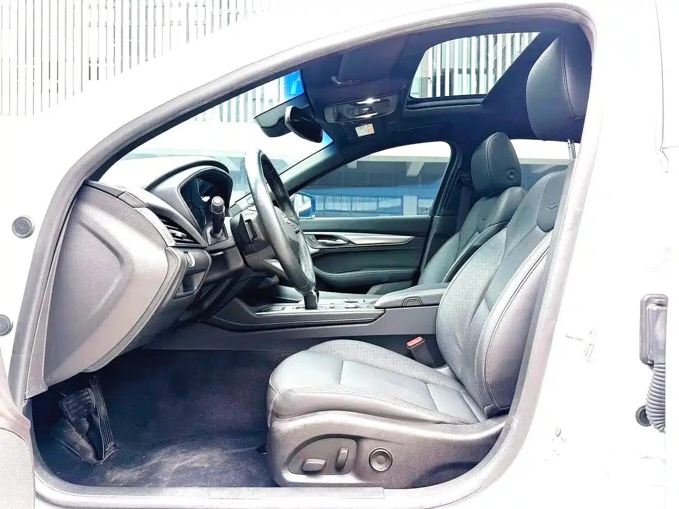 2020 Cadillac CT5 28T Luxury — миниатюра 6