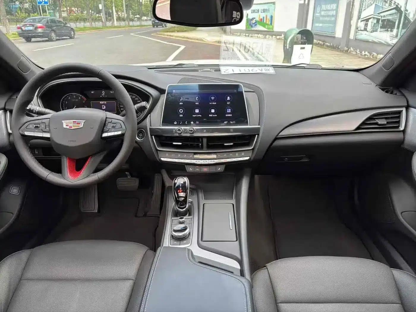 2021 Cadillac CT5 28T Luxury — миниатюра 13