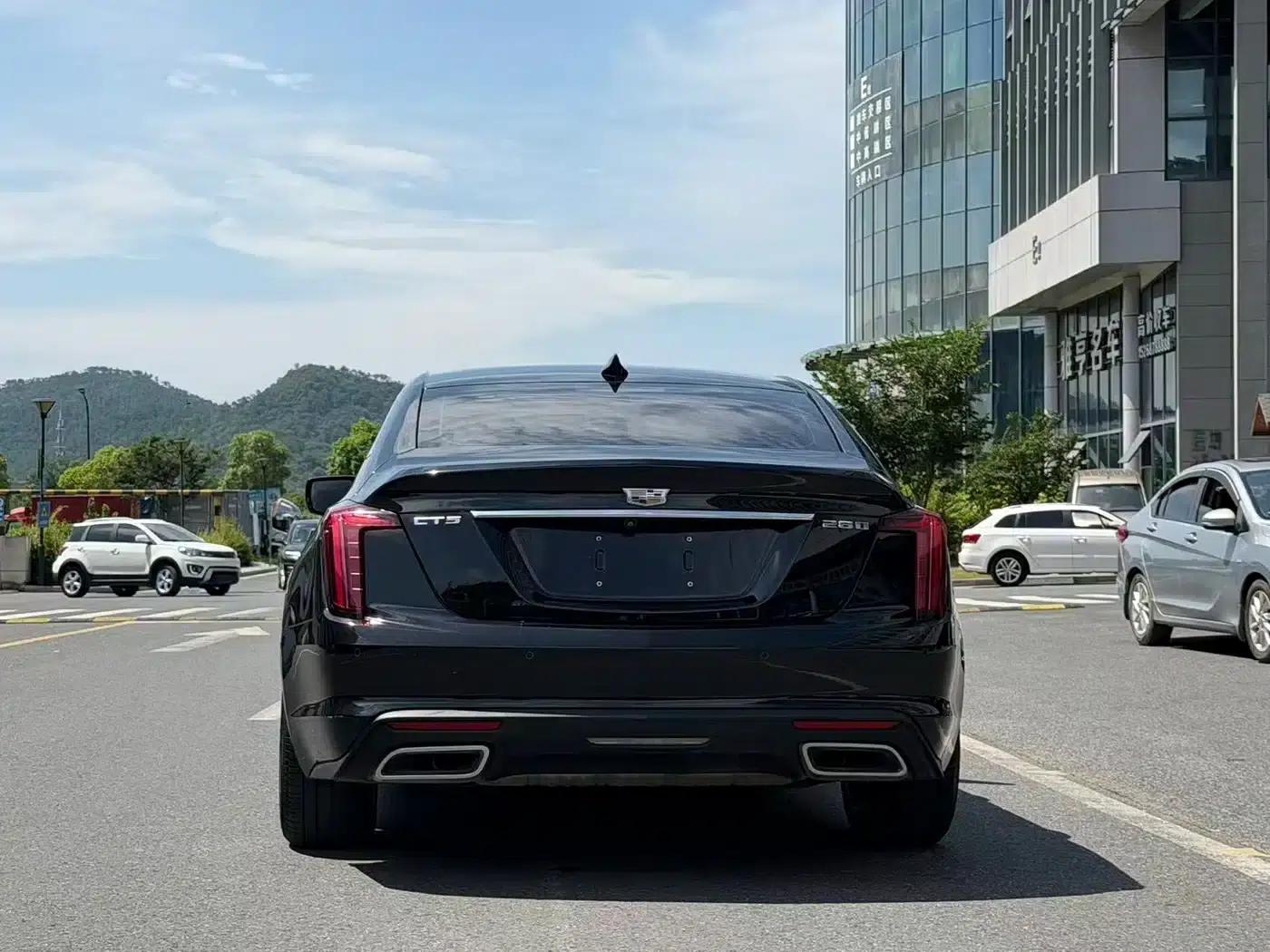 2021 Cadillac CT5 28T Luxury — миниатюра 8