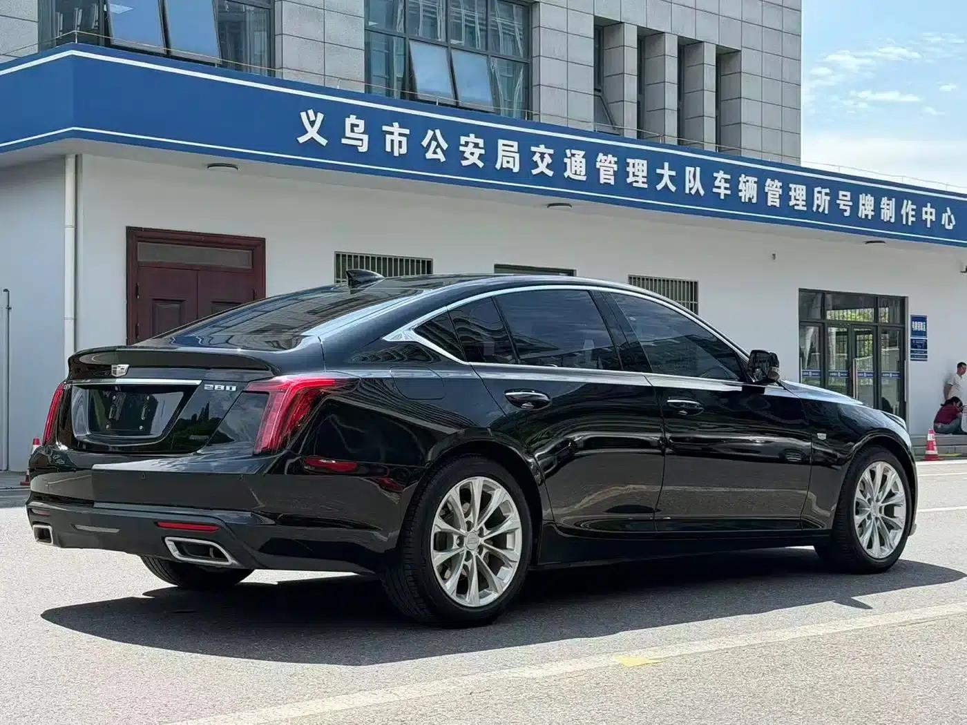 2021 Cadillac CT5 28T Luxury — миниатюра 9