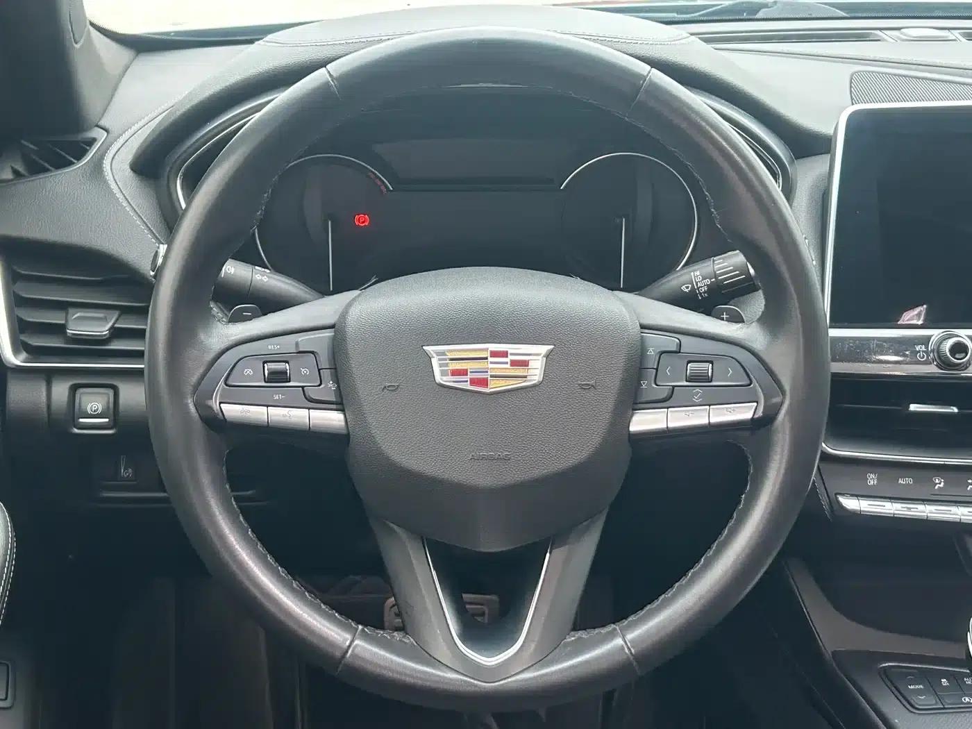 2021 Cadillac CT5 28T Luxury — миниатюра 13