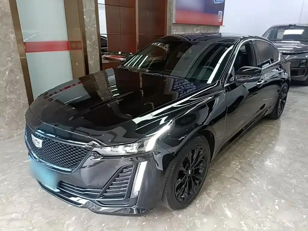 2022 Cadillac CT5 28T Luxury — миниатюра 2