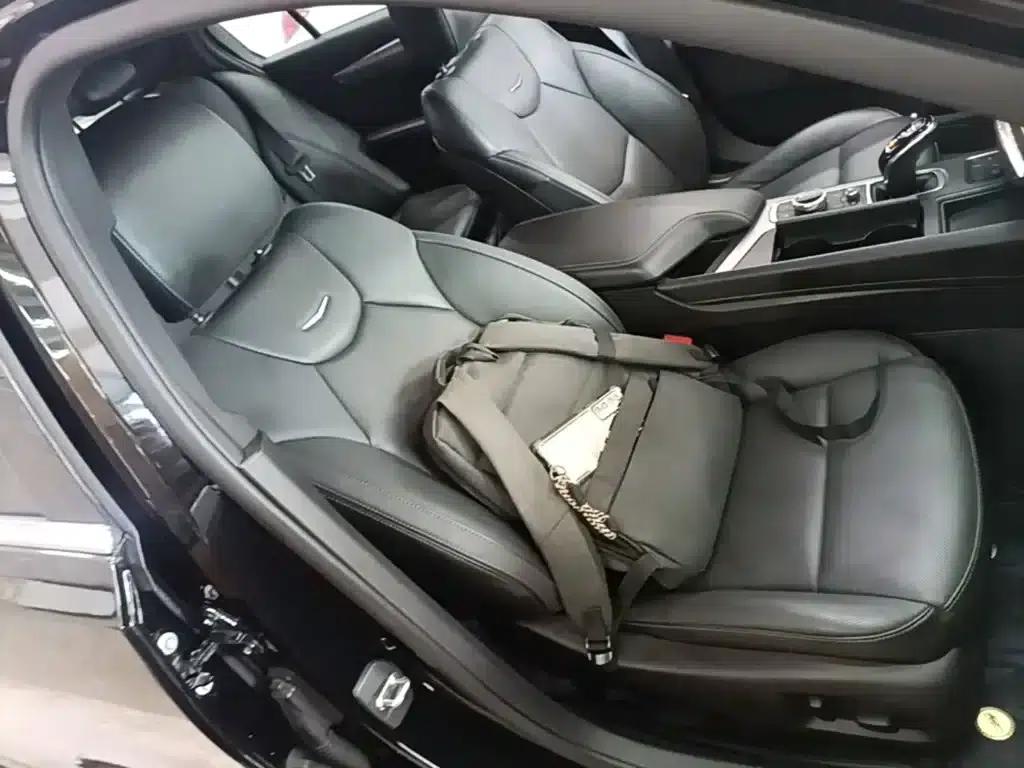 2022 Cadillac CT5 28T Luxury — миниатюра 25
