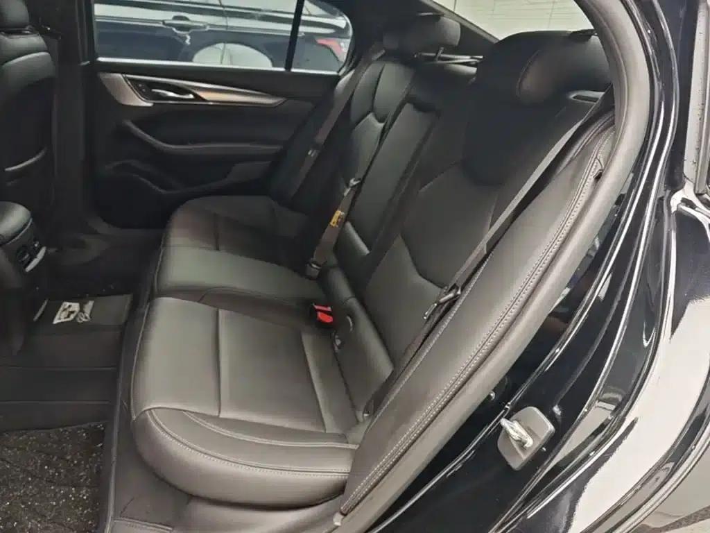 2022 Cadillac CT5 28T Luxury — миниатюра 17