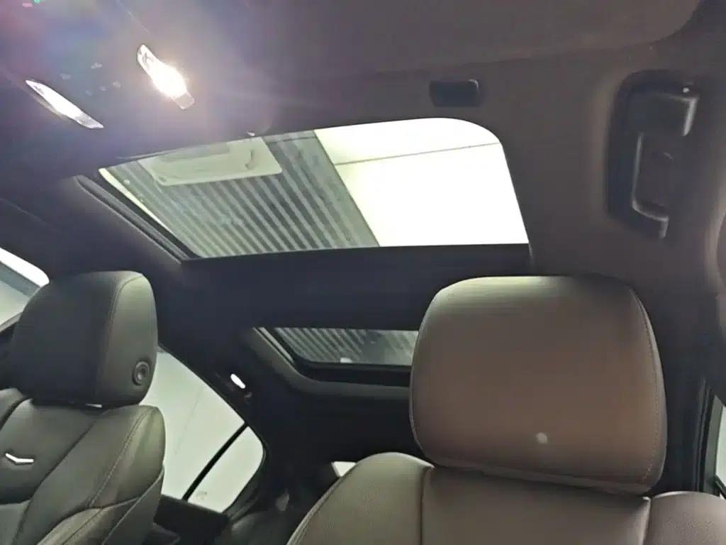 2022 Cadillac CT5 28T Luxury — миниатюра 18