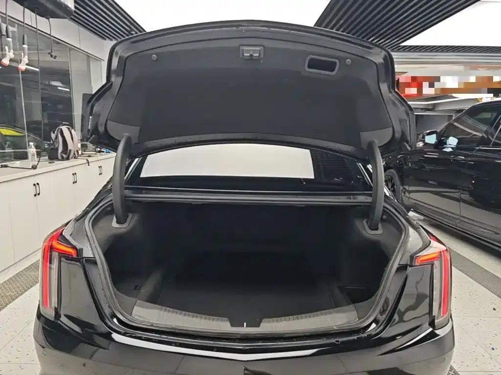 2022 Cadillac CT5 28T Luxury — миниатюра 19