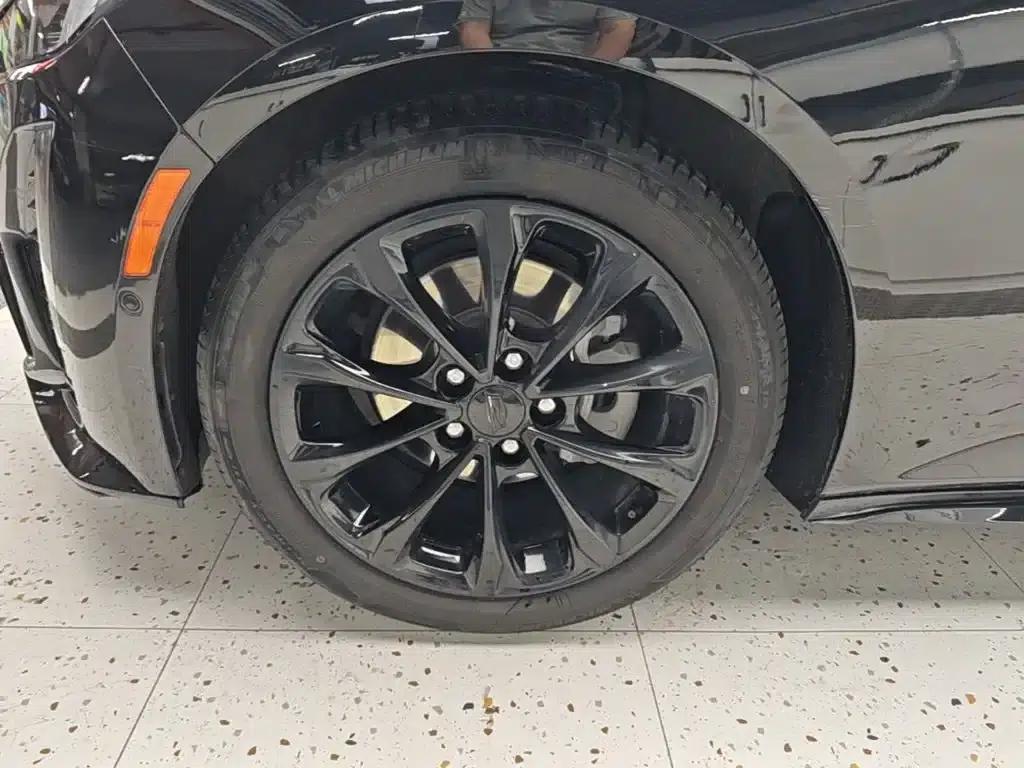 2022 Cadillac CT5 28T Luxury — миниатюра 23