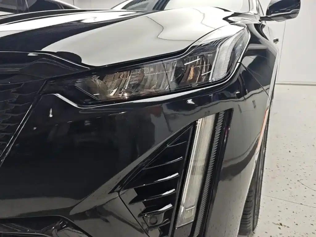 2022 Cadillac CT5 28T Luxury — миниатюра 24