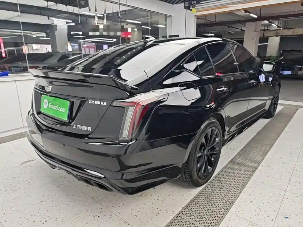 2022 Cadillac CT5 28T Luxury — миниатюра 7