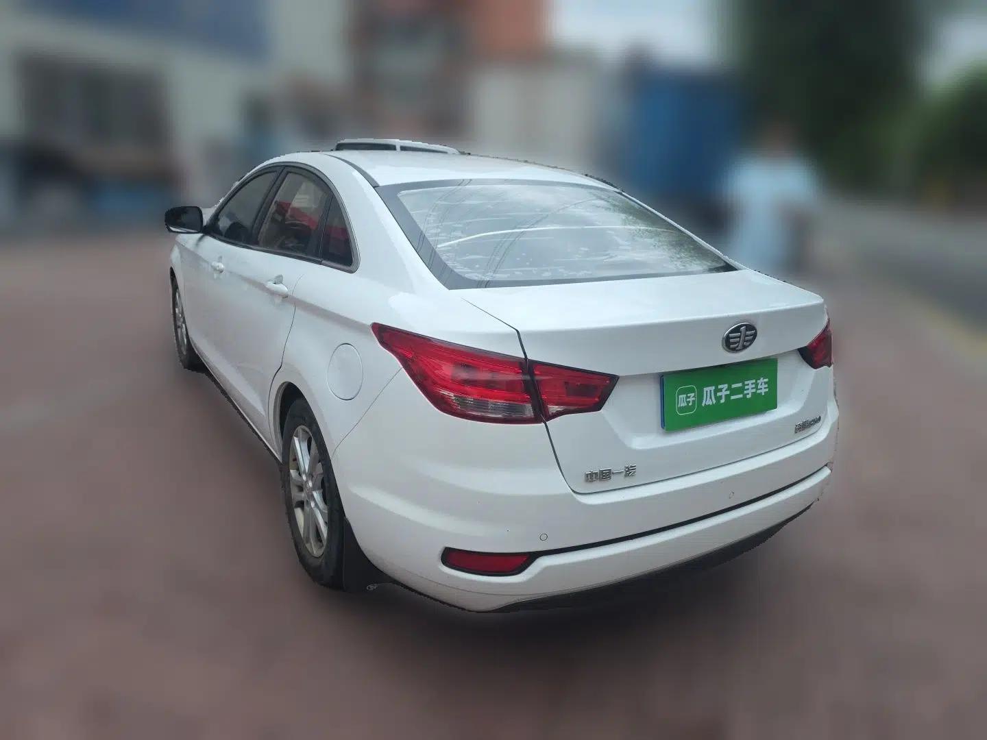 Bestune B50 2016 1.6L Automatic Luxury Model — миниатюра 4