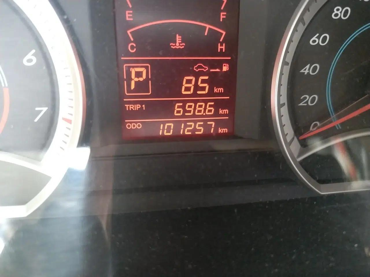 Bestune B50 2012 1.6L automatic with sunroof — миниатюра 12