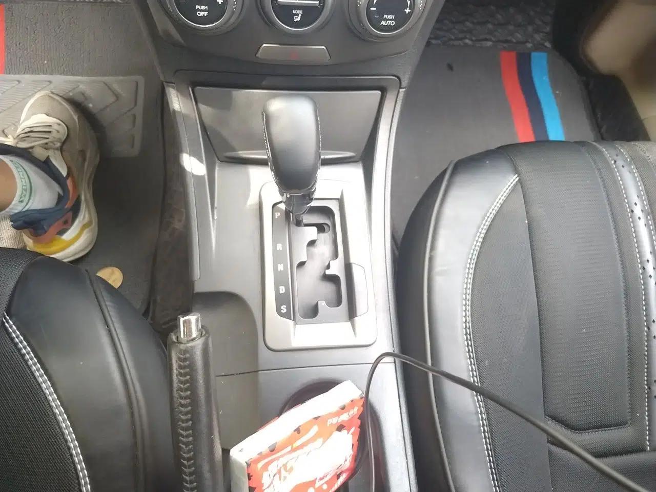 Bestune B50 2012 1.6L automatic with sunroof — миниатюра 14