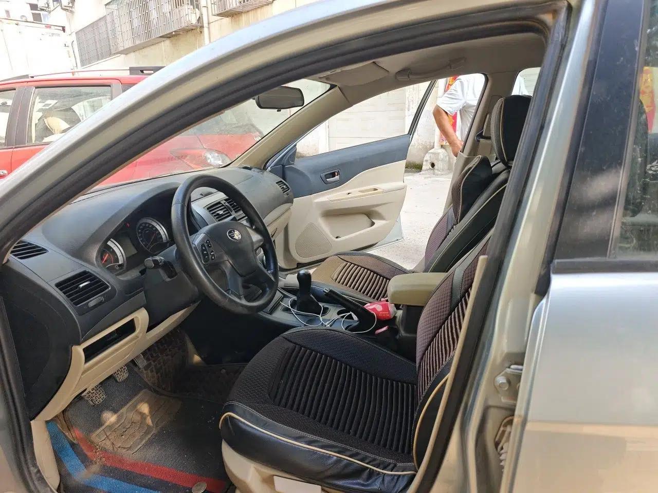 Bestune B50 2012 1.6L manual fashion version — миниатюра 15