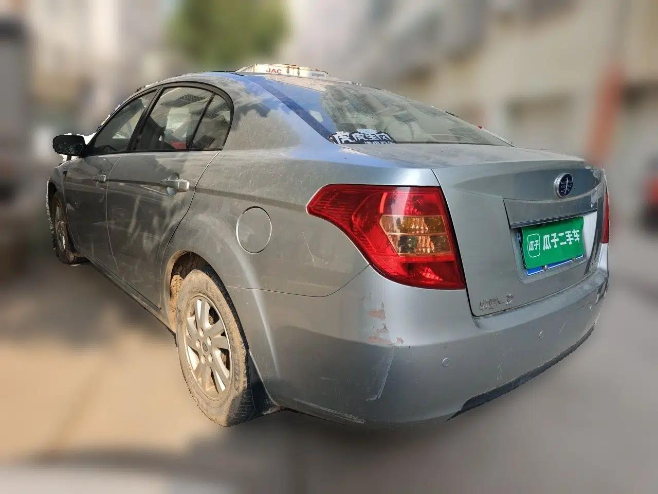 Bestune B50 2012 1.6L manual fashion version — миниатюра 4
