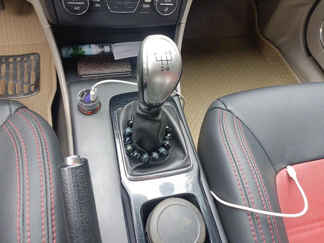 Bestune B50 2013 1.6L manual luxury version — миниатюра 14