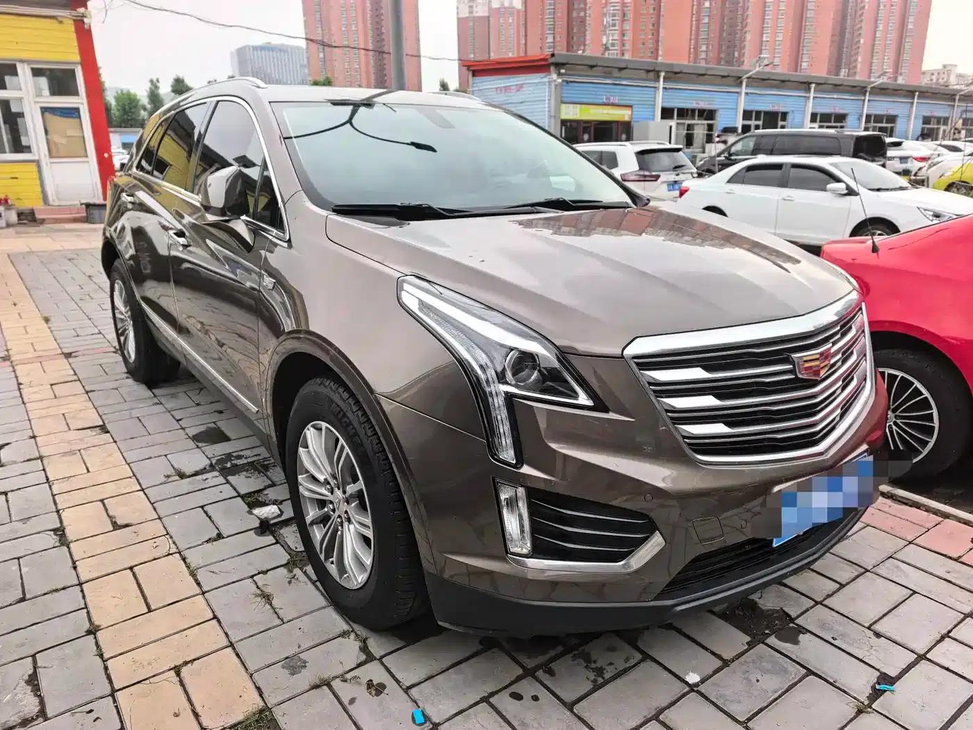 2016 Cadillac XT5 25T Luxury — миниатюра 1
