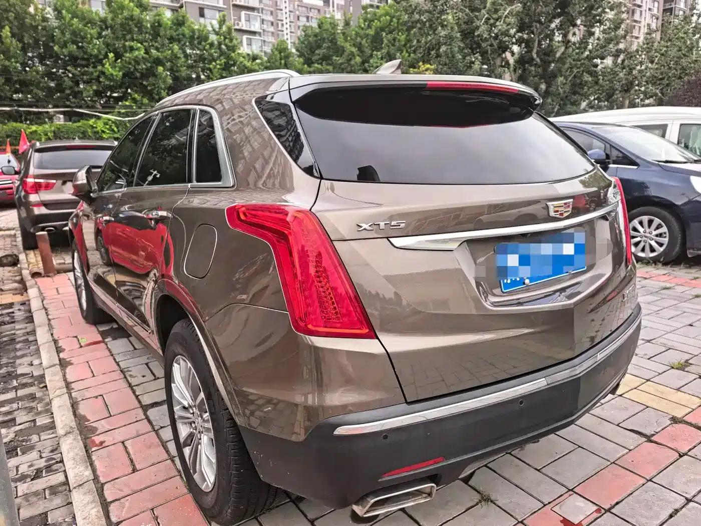 2016 Cadillac XT5 25T Luxury — миниатюра 15