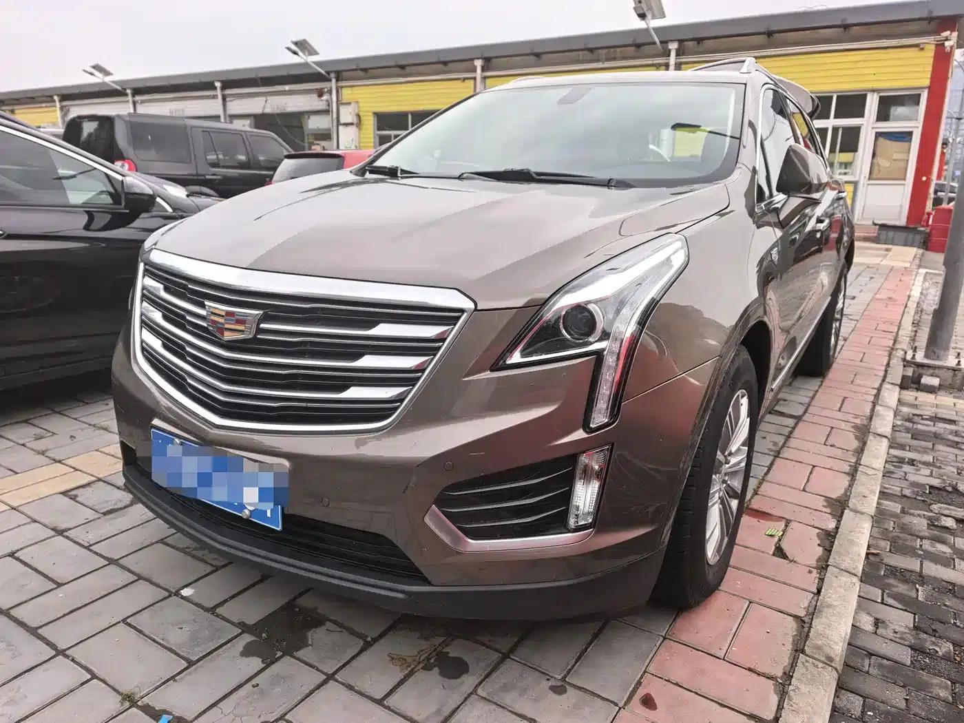 2016 Cadillac XT5 25T Luxury — миниатюра 3